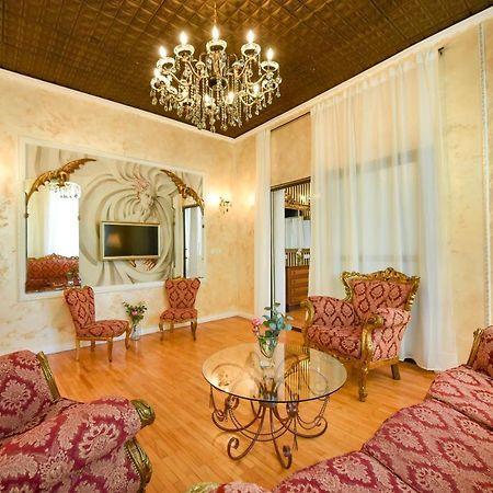 The Museum - Wonderful Super Central Apartment Букурещ Екстериор снимка