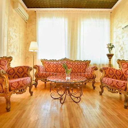 The Museum - Wonderful Super Central Apartment Букурещ Екстериор снимка